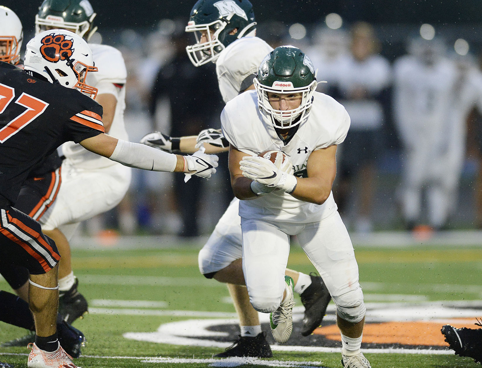 Madison-Memorial-at-Verona-Wisconsin-high-school-football-06-I4I_0238-09032021210856